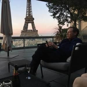 Meet your Posher, Don